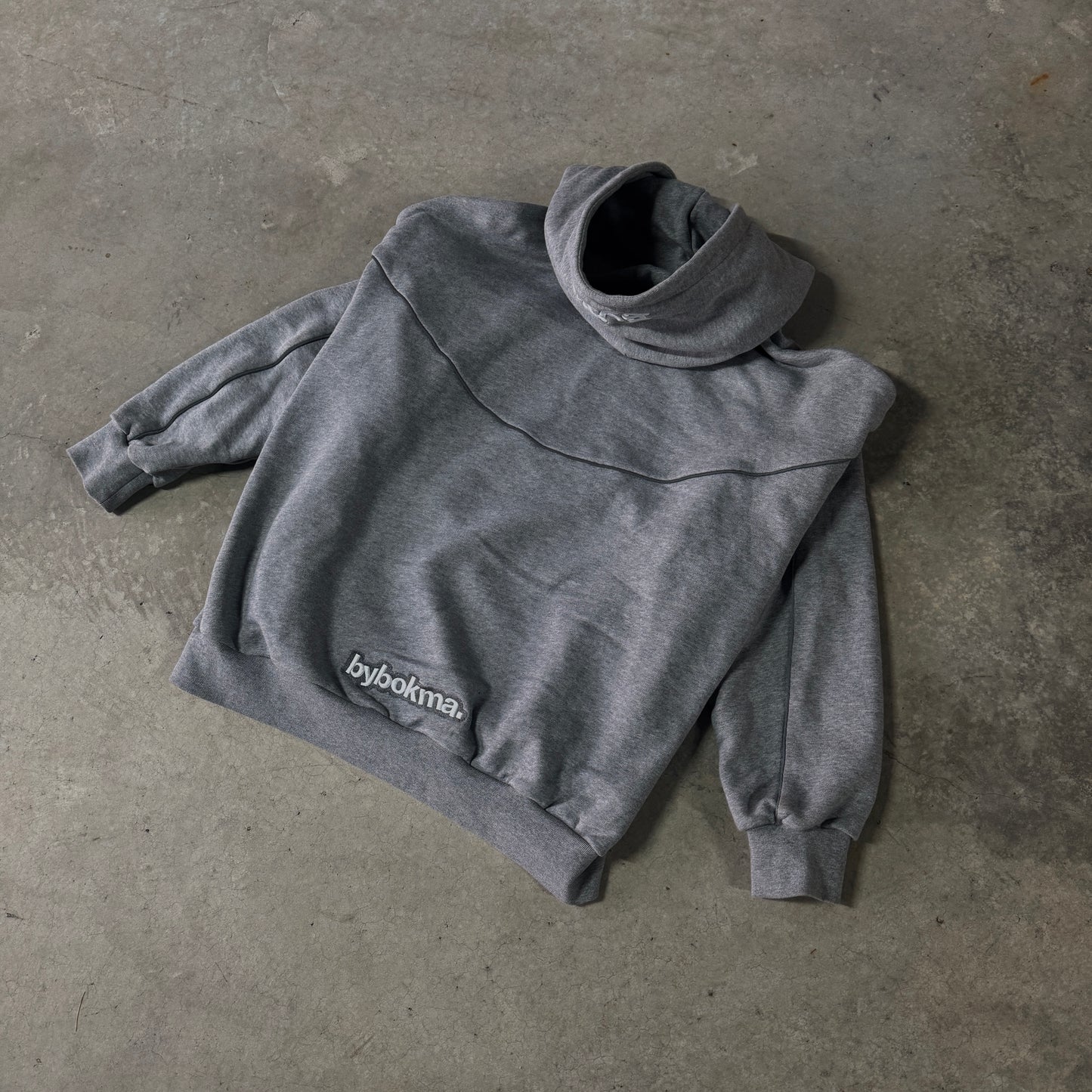 REFLECTIVE HOOD