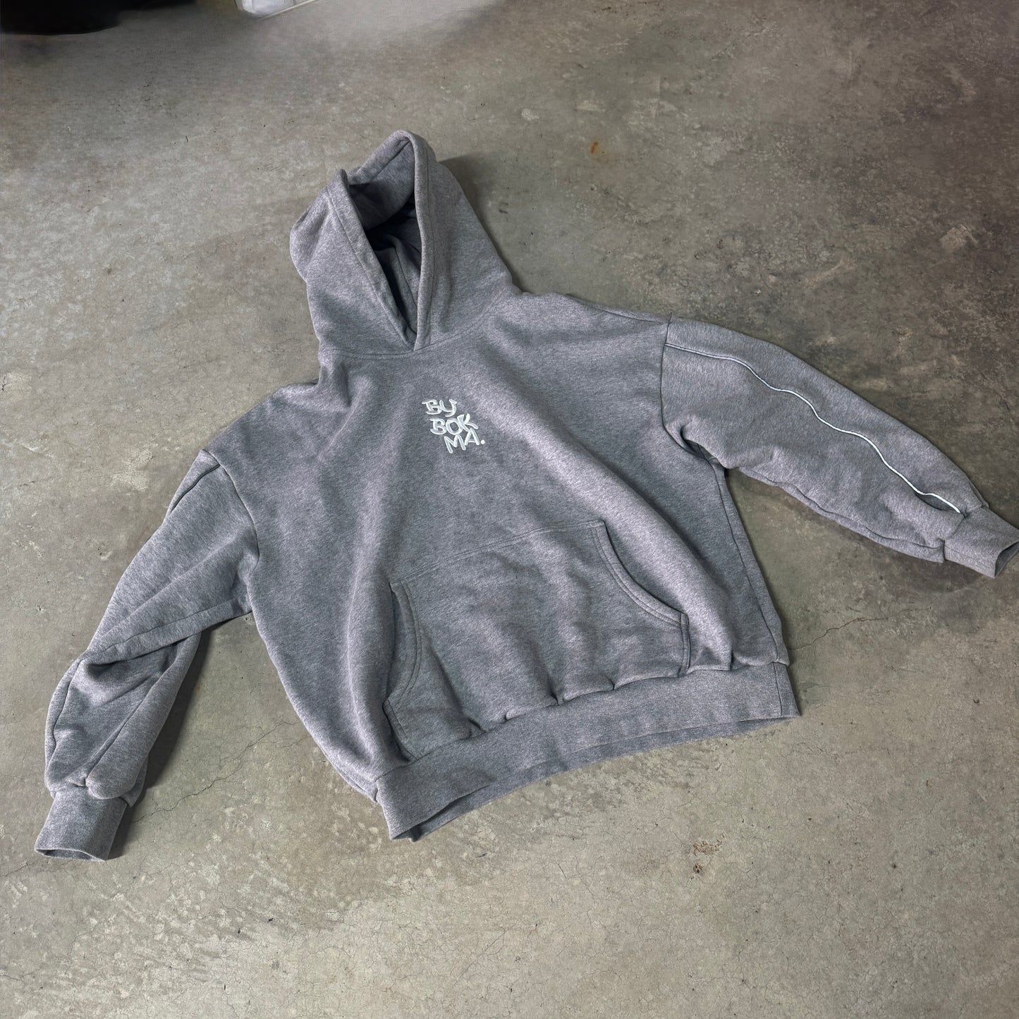 REFLECTIVE HOOD